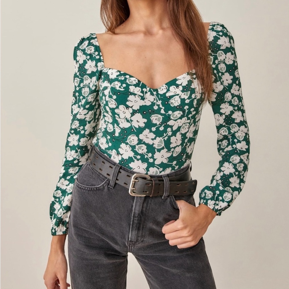 Reformation size 4 top